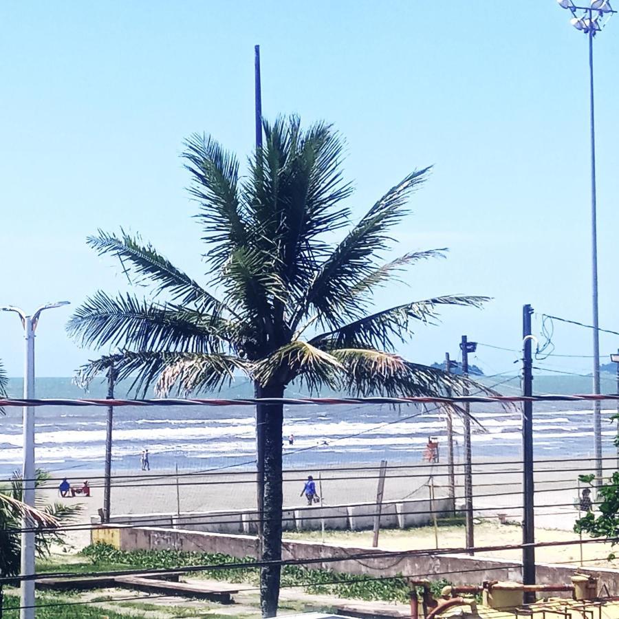 Apto Aluguel Na Temporada Pe Na Areia Peruibe Sp Zewnętrze zdjęcie