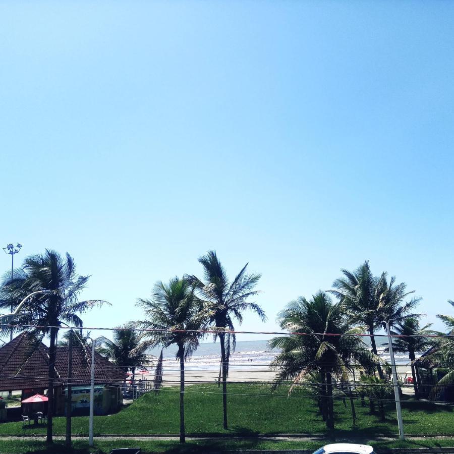 Apto Aluguel Na Temporada Pe Na Areia Peruibe Sp Zewnętrze zdjęcie